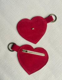 CHARM MONEDERO CORAZÓN ROJO