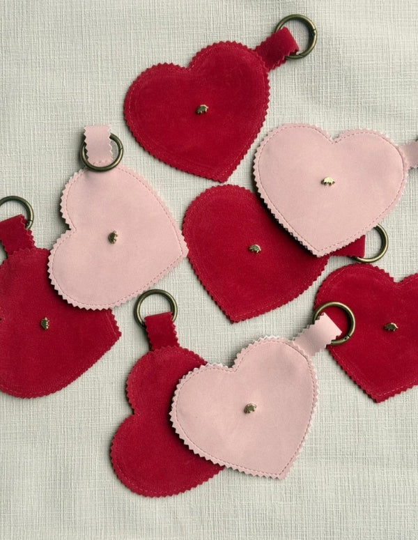 CHARM MONEDERO CORAZÓN ROJO