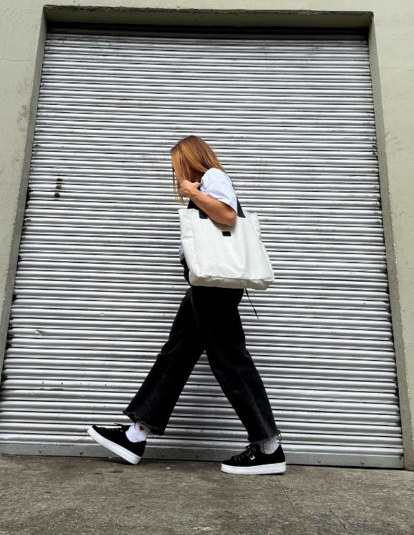 SIMPLE CHUNKY NEGRO VELVET