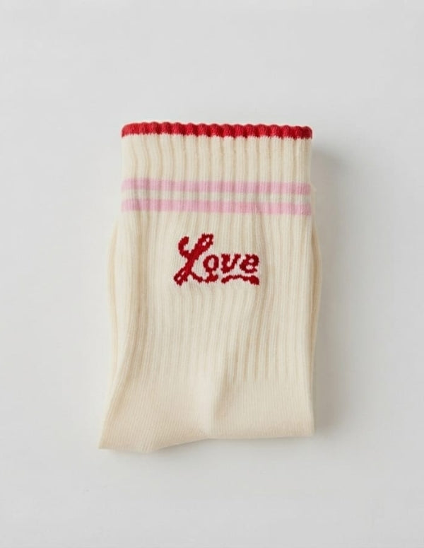 MEDIAS LOVE