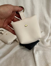 CHARM MONEDERO BEIGE