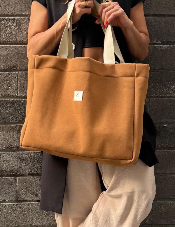 TOTE BAG LATTE