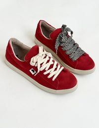 SIMPLE BASIC ROJO VELVET