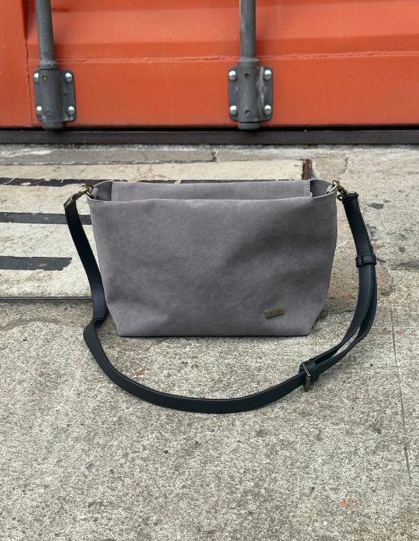 BOLSO BARE GRIS