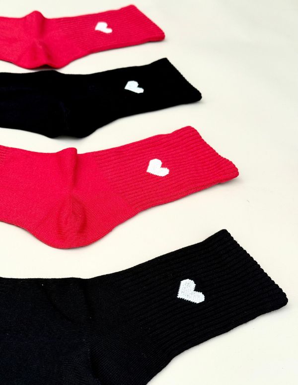 MEDIAS ROJO CORAZÓN
