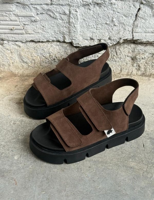 SANDALIAS COMFY CAFÉ OSCURO