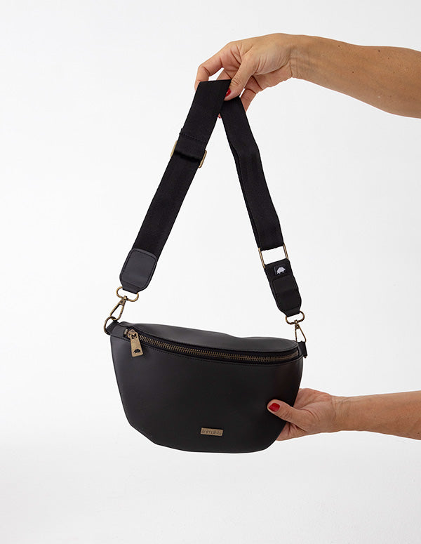 FANNY PACK NEGRO