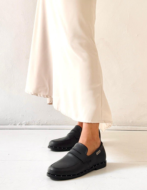 Mocasín Vira Taches Negro