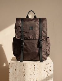 Morral Work Sport color café oscuro con estética deportiva y vegana hecho en Colombia