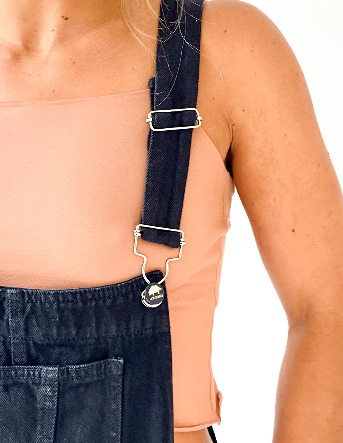 OVERALL NEGRO