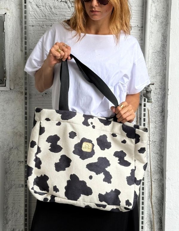 TOTE BAG VACA NEGRO